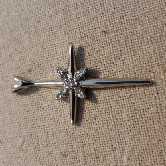 Genuine Gold and Diamond Necklace Pendant - Picture 2 of 4